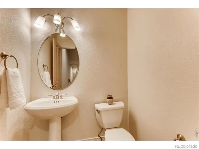 635 Dakota Boulevard Boulder, CO 80304