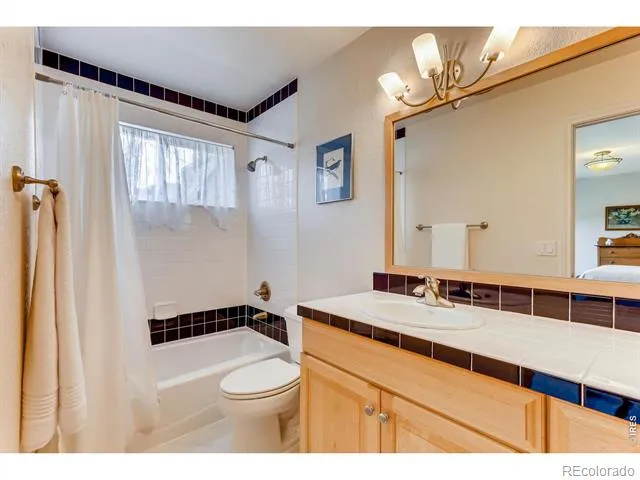 635 Dakota Boulevard Boulder, CO 80304