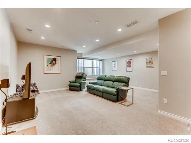635 Dakota Boulevard Boulder, CO 80304