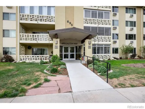 695 S Alton Way #6D