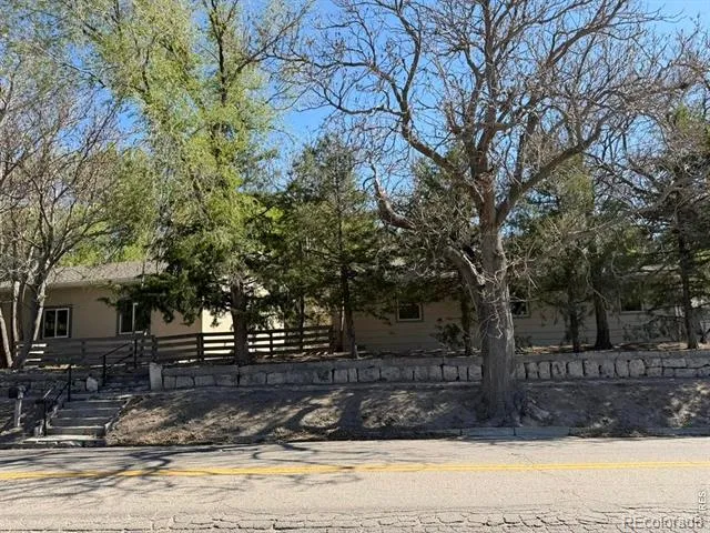 323 Douglas Street Wray, CO 80758
