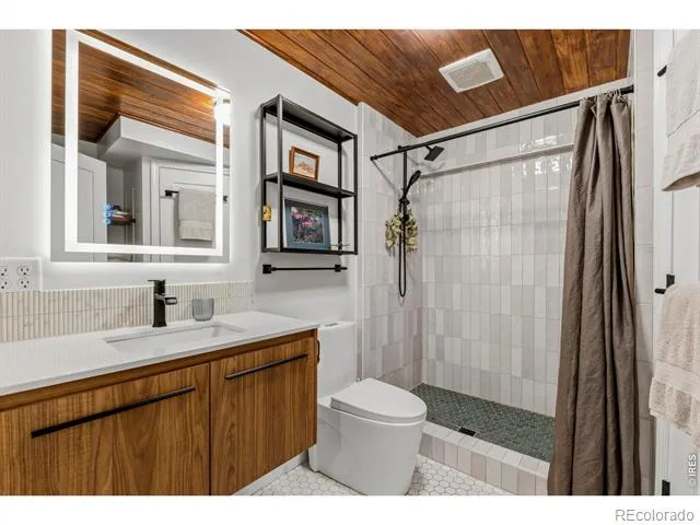8020 S Timberline Road Fort Collins, CO 80525