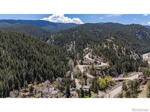 41 Silver Spruce Boulder, CO 80302