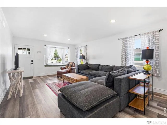 8966 Wagner Lane Westminster, CO 80031