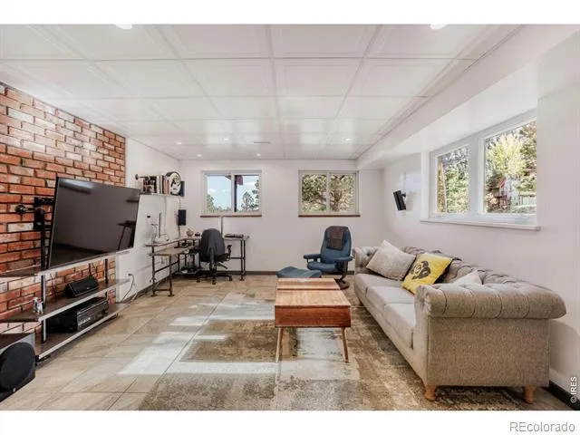194 Cedar Brook Road Boulder, CO 80304
