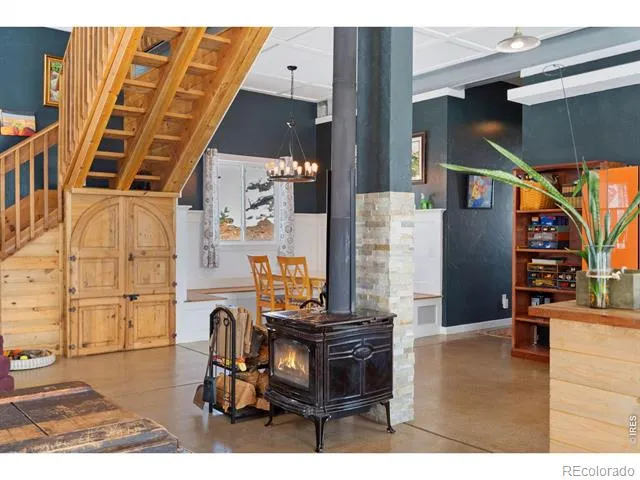 1154 Redstone Drive Bellvue, CO 80512