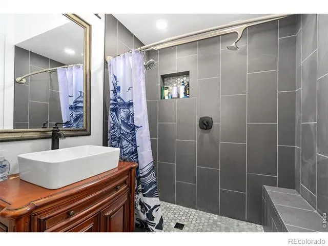 1154 Redstone Drive Bellvue, CO 80512