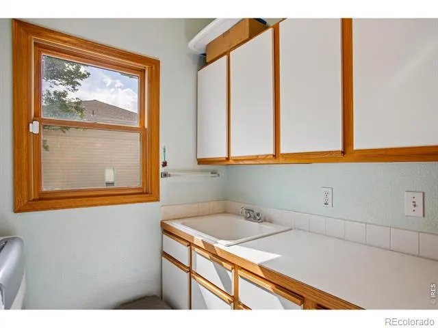 2284 Indian Peaks Circle Longmont, CO 80504