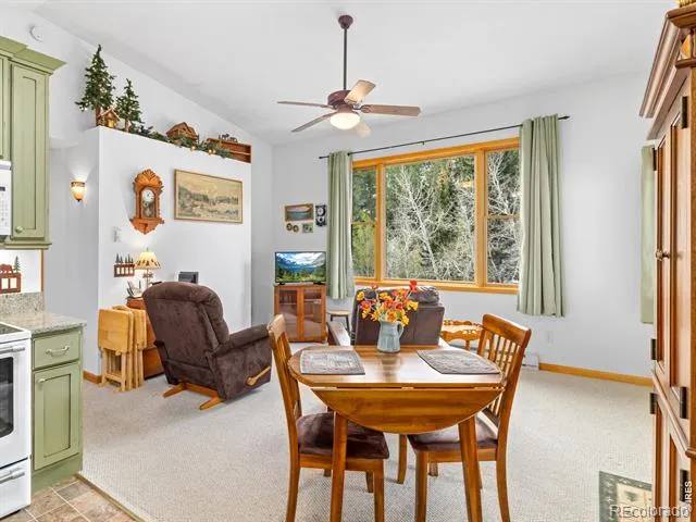 1002 Streamside Drive Glen Haven, CO 80532