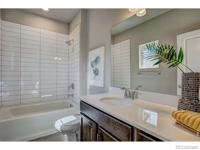 420 High Point Drive #105 Longmont, CO 80504
