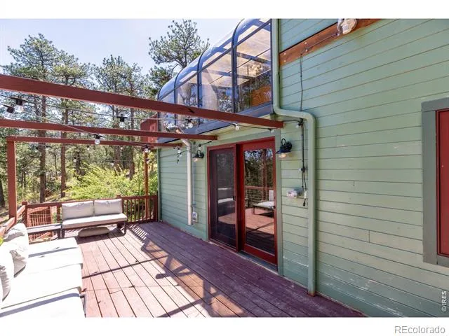 1003 Eagle Drive Lyons, CO 80540