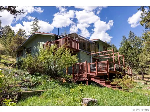 1003 Eagle Drive Lyons, CO 80540