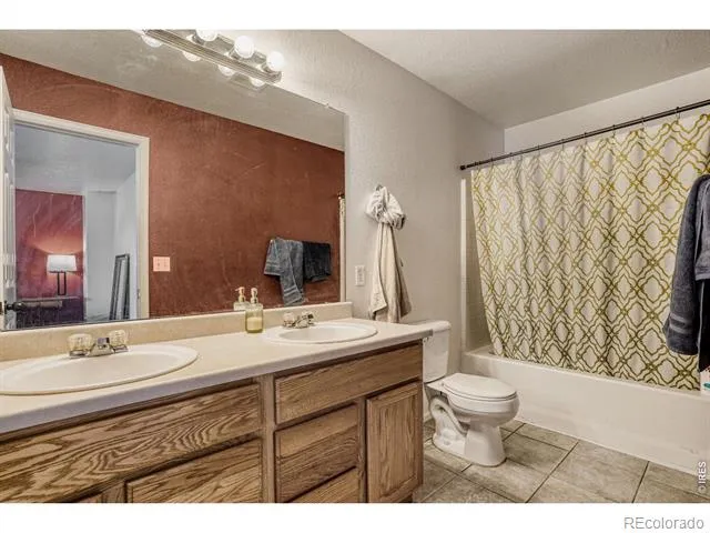 4228 E 94th Place Thornton, CO 80229