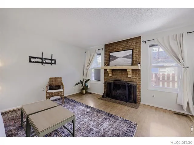 445 Hickory Place Broomfield, CO 80020
