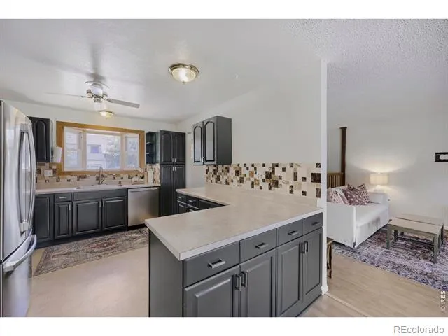 445 Hickory Place Broomfield, CO 80020