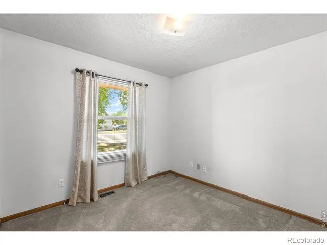 207 44th Avenue Greeley, CO 80634