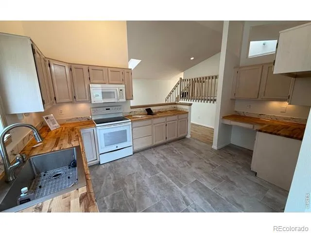 508 Creekside Court Golden, CO 80403