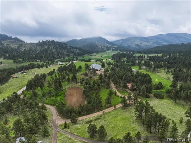 89 Aspen Leaf Lane Bellvue, CO 80512