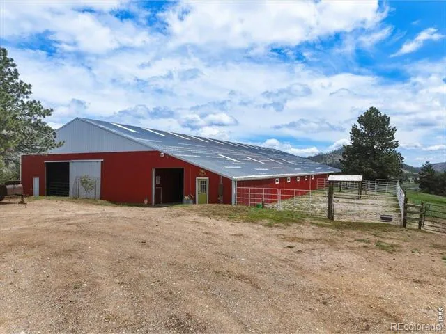 89 Aspen Leaf Lane Bellvue, CO 80512