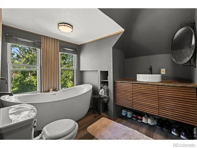 3239 Vallejo Street Denver, CO 80211