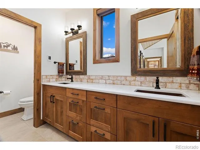 2742 Ypsilon Circle Estes Park, CO 80517