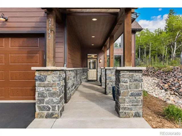 2742 Ypsilon Circle Estes Park, CO 80517