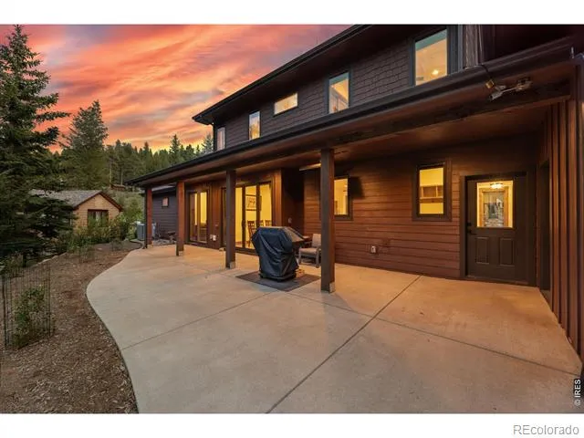 2742 Ypsilon Circle Estes Park, CO 80517