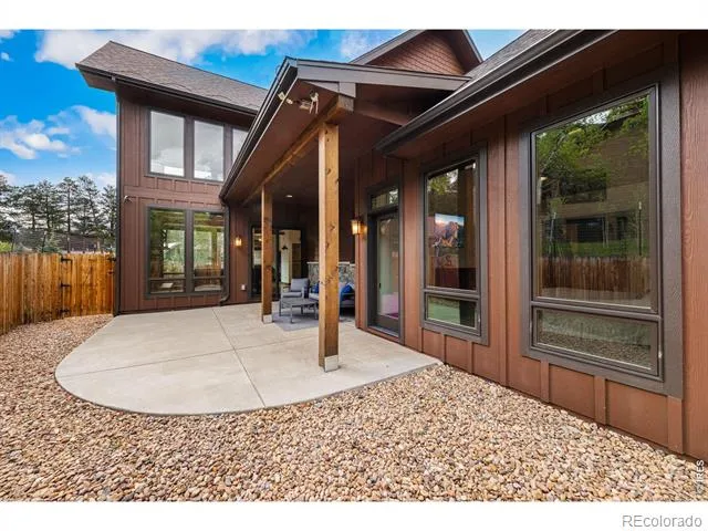 2742 Ypsilon Circle Estes Park, CO 80517