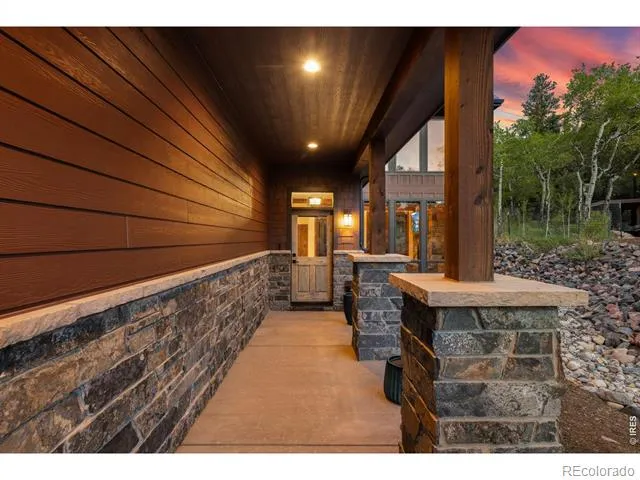 2742 Ypsilon Circle Estes Park, CO 80517