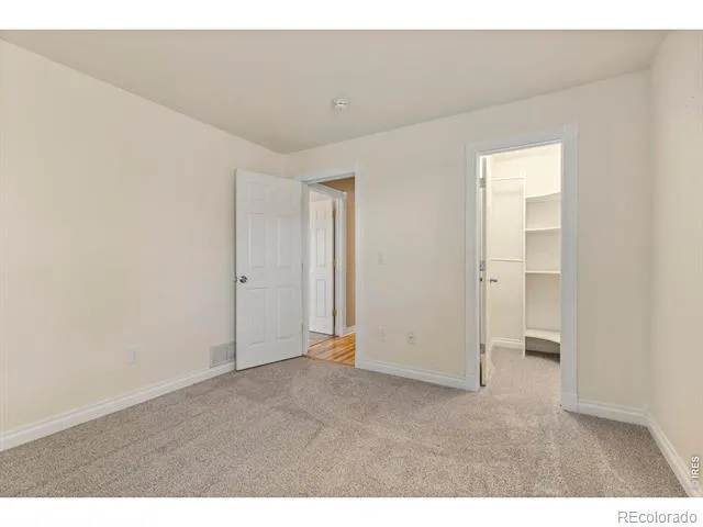 2247 Watersong Circle Longmont, CO 80504