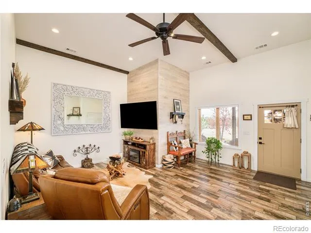 9816 County Road 7 Road Longmont, CO 80504