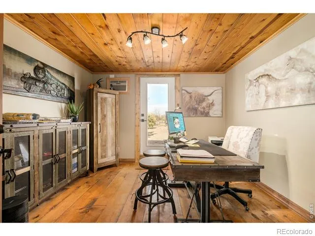 9816 County Road 7 Road Longmont, CO 80504