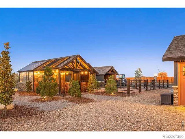 9816 County Road 7 Road Longmont, CO 80504