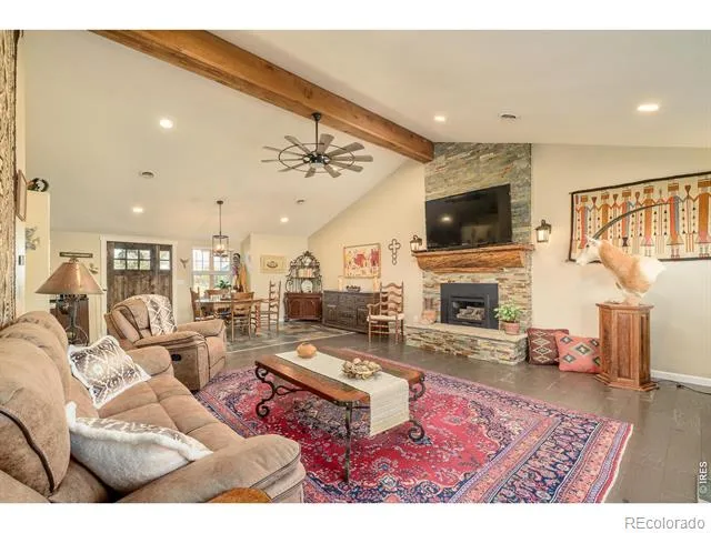 9816 County Road 7 Road Longmont, CO 80504