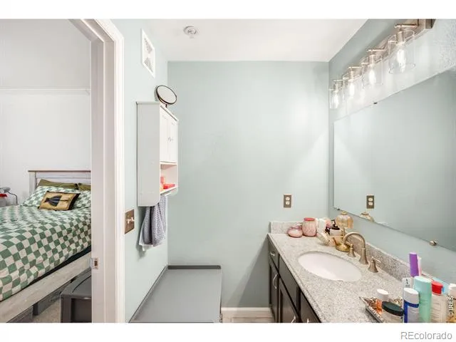 4973 S Dillon Street #126 Aurora, CO 80015