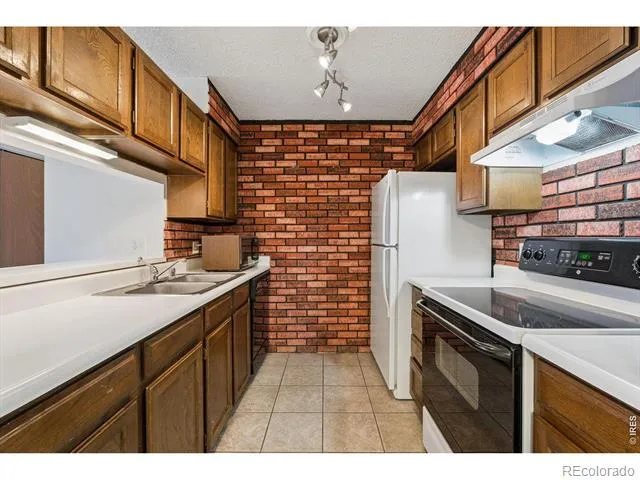 6505 Kalua Road #302B Boulder, CO 80301