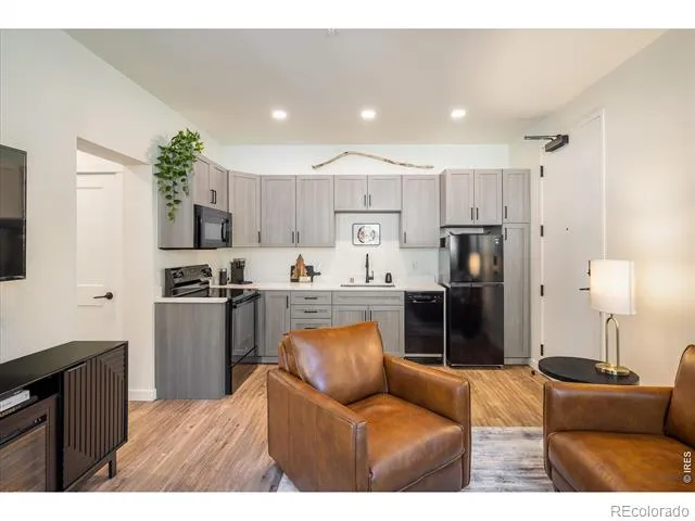 2121 Hummingbird Way #201 Georgetown, CO 80444