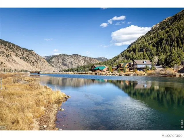 2121 Hummingbird Way #201 Georgetown, CO 80444
