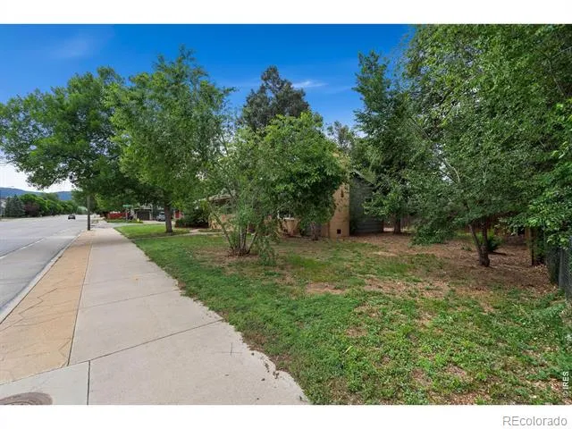 1612 W Prospect Road Fort Collins, CO 80526