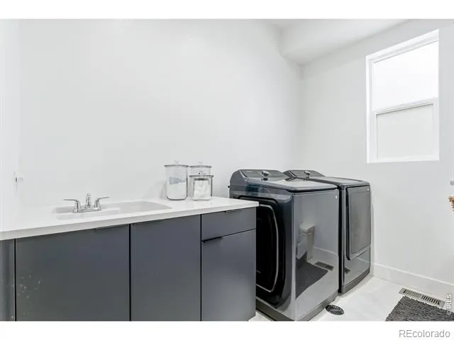 6306 Elmira Court Denver, CO 80238