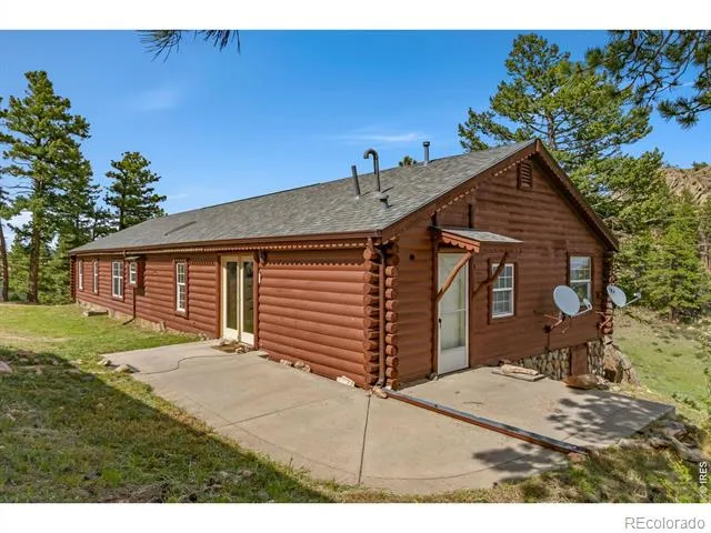 39 Mount Sherman Court Livermore, CO 80536