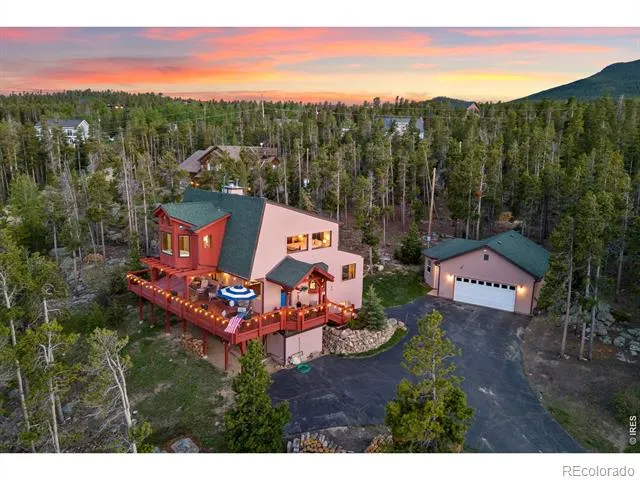 1109 Indian Peak Road Golden, CO 80403