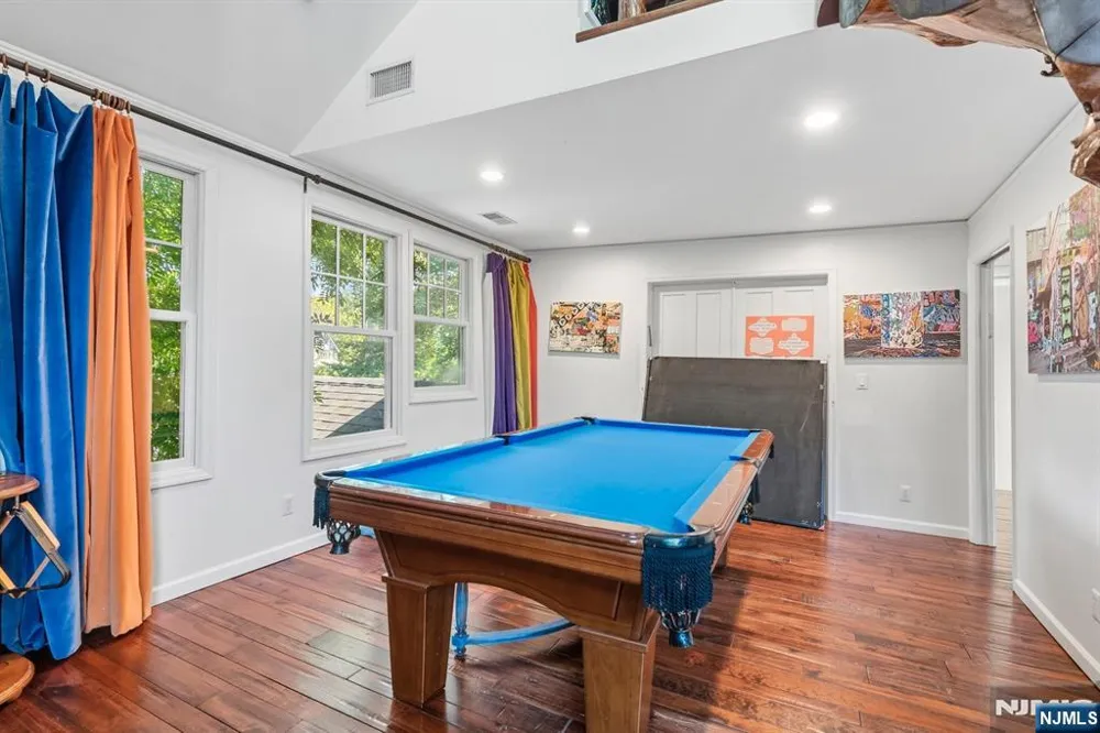 197 Cedar Street Englewood, NJ 07631