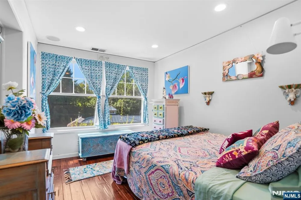 197 Cedar Street Englewood, NJ 07631