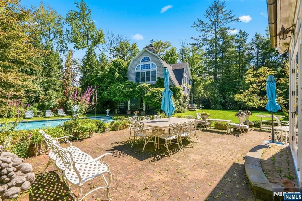 197 Cedar Street Englewood, NJ 07631