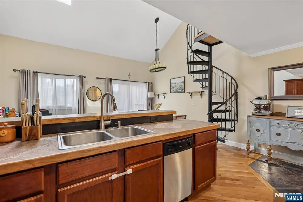 1 Beaver Creek 4 Vernon, NJ 07462