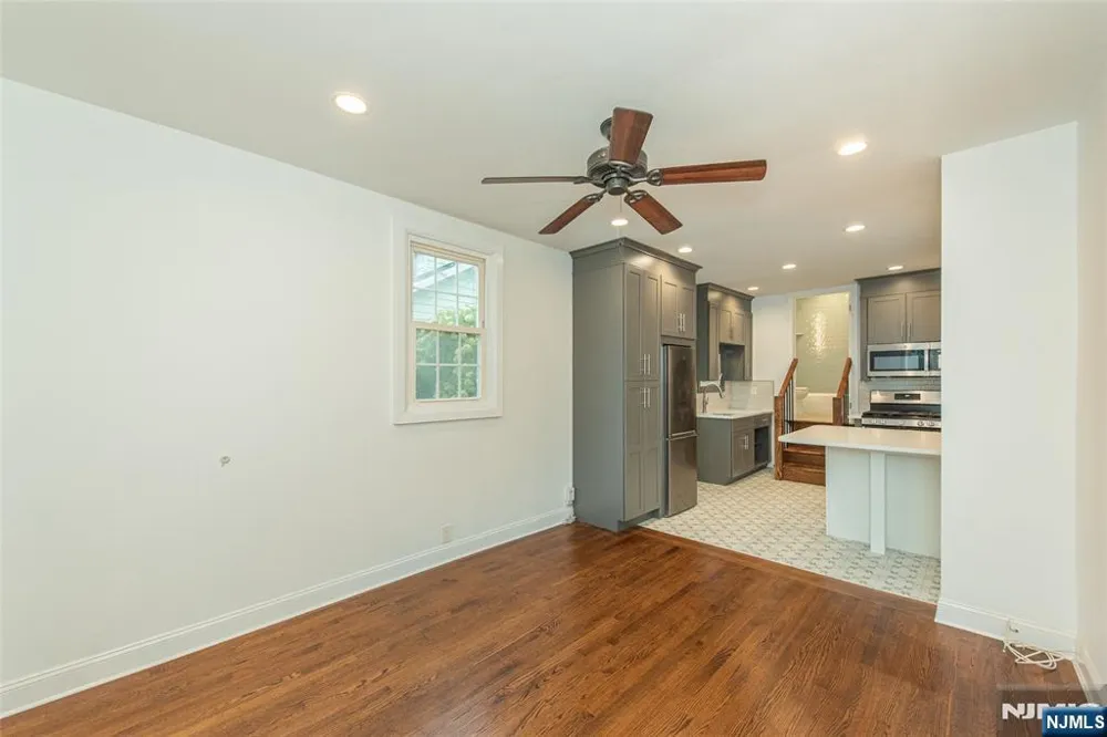 200 Valley Brook Avenue Lyndhurst, NJ 07071