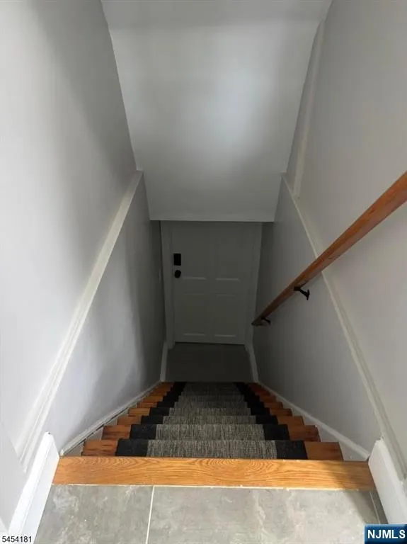 20 Maple Avenue Montclair, NJ 07042