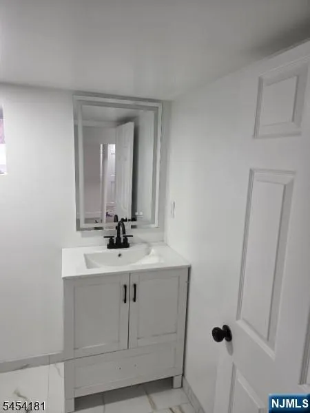 20 Maple Avenue Montclair, NJ 07042