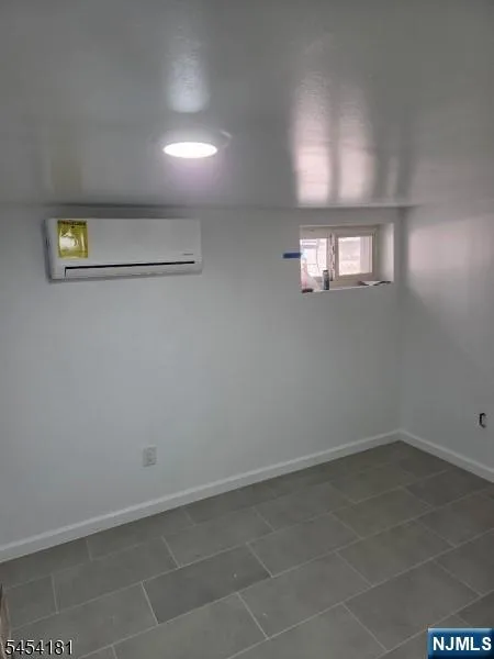 20 Maple Avenue Montclair, NJ 07042